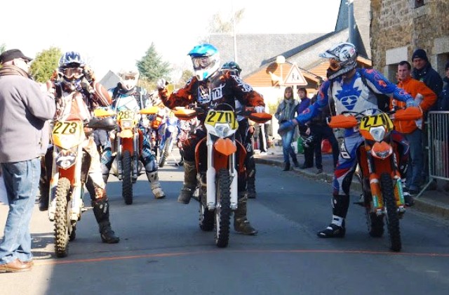 Report' enduro Brelès 