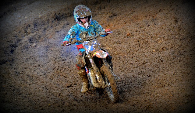 Robin FERRON chez les Minicross 85